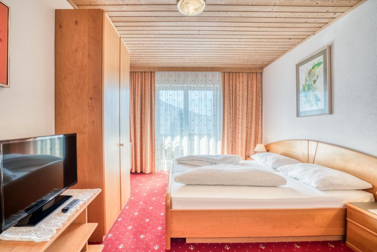 Pension Weirather Imst Bagian luar foto